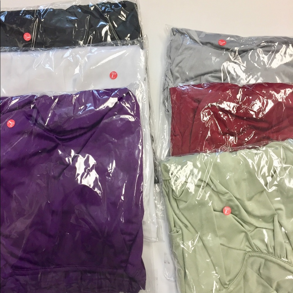 Green short sleeve top - Picture 3 of 3